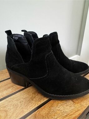 Sonoma Black Suede Ankle Booties - Chelsea Cut